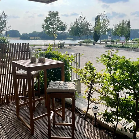 Modern Weserblick Brema